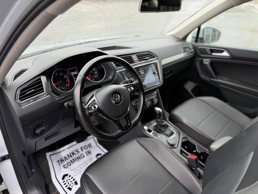 Used 2018 Volkswagen Tiguan SE image 15