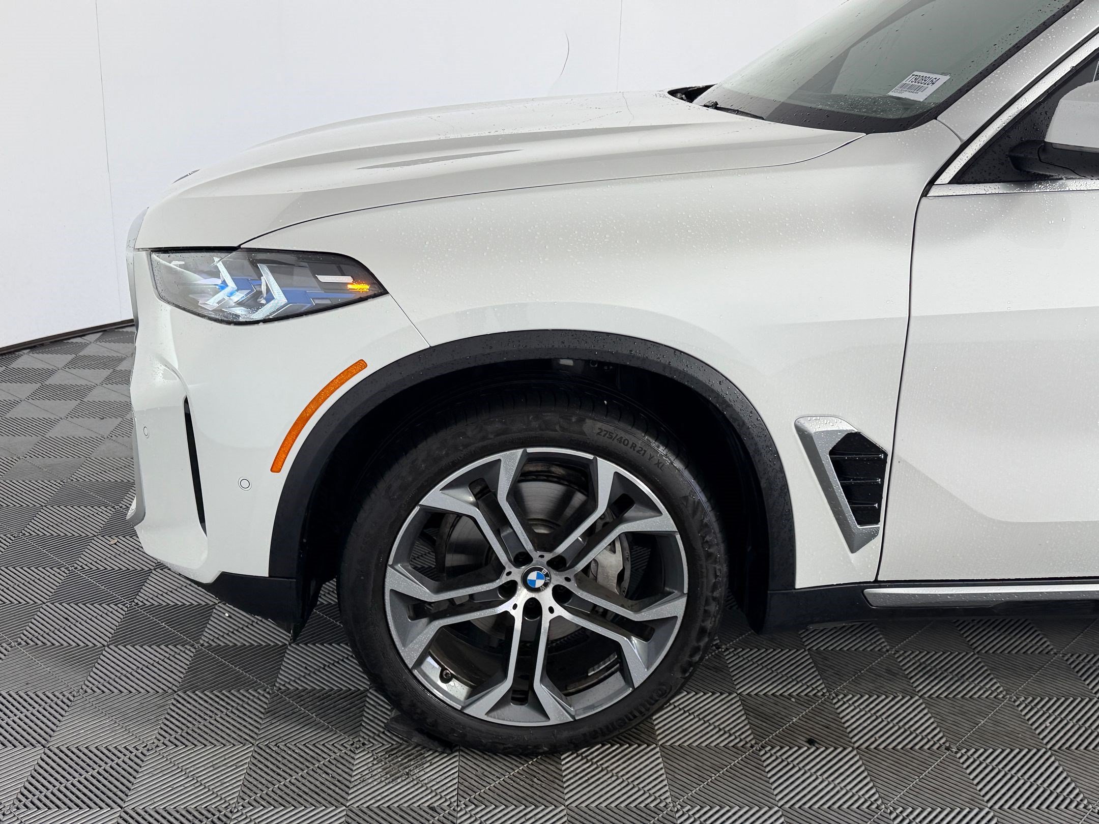 Certified 2026 BMW X5 sDrive40i w/ Climate Comfort Package RWD image 11