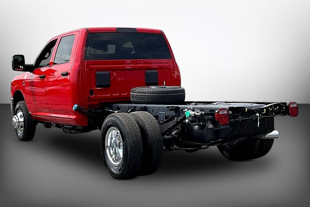 New 2026 RAM 3500 Tradesman w/ Chrome Appearance Group A AWD/4WD image 3