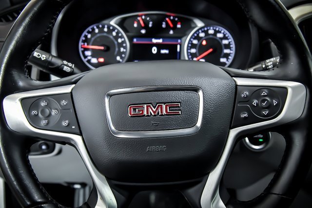 Used 2022 GMC Terrain SLT image 17