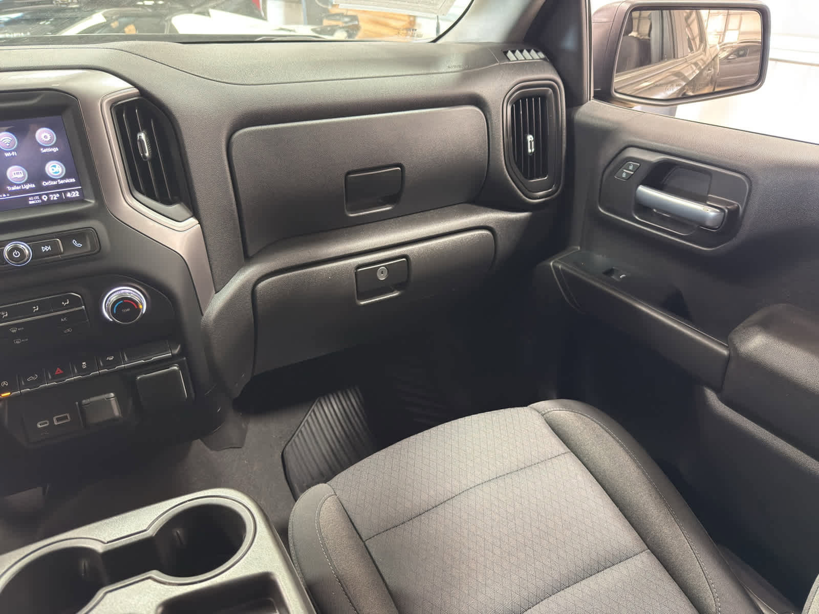 Used 2022 Chevrolet Silverado 1500 Custom image 21