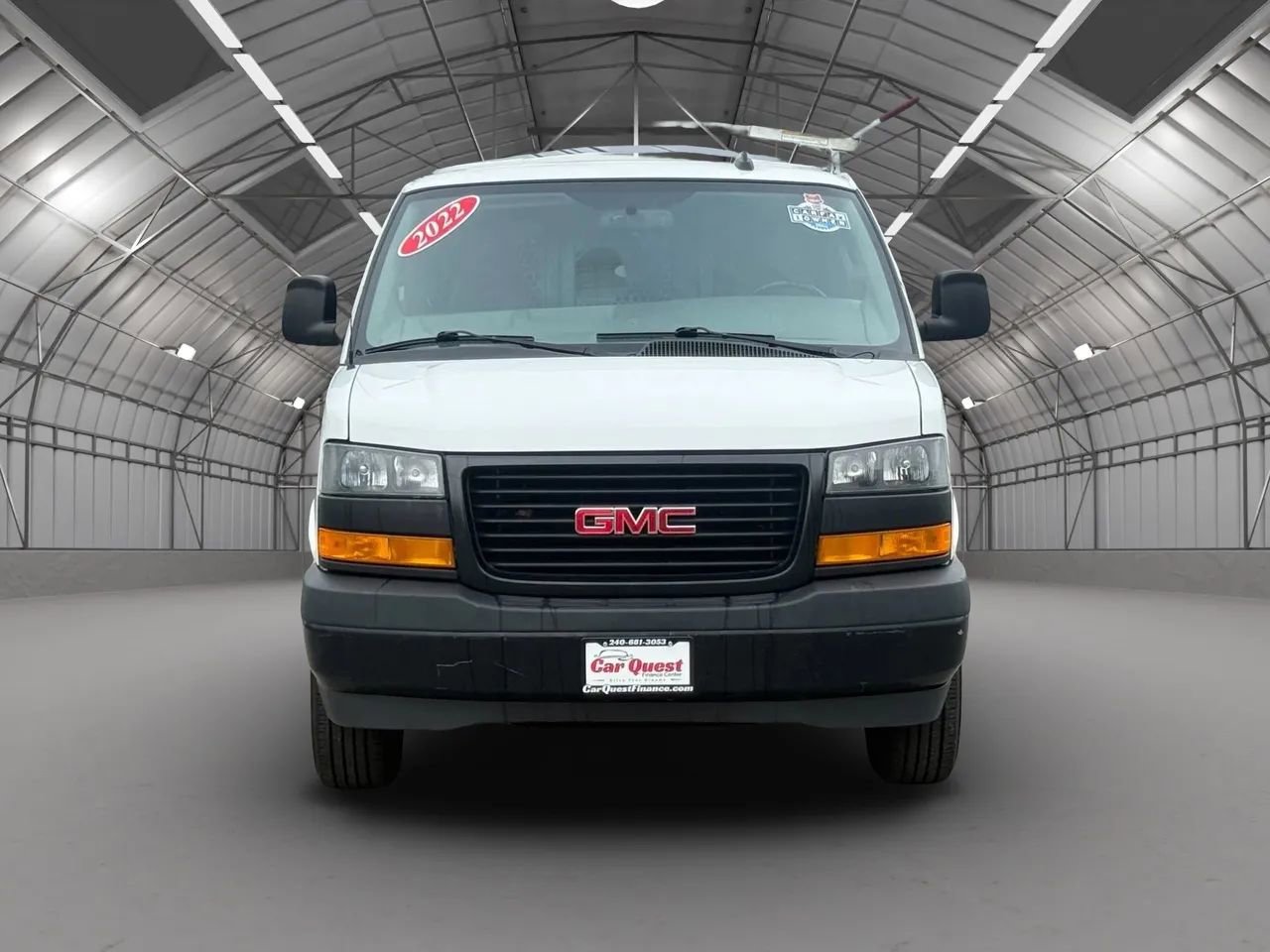 Used 2022 GMC Savana 2500 w/ Driver Convenience Package RWD image 2