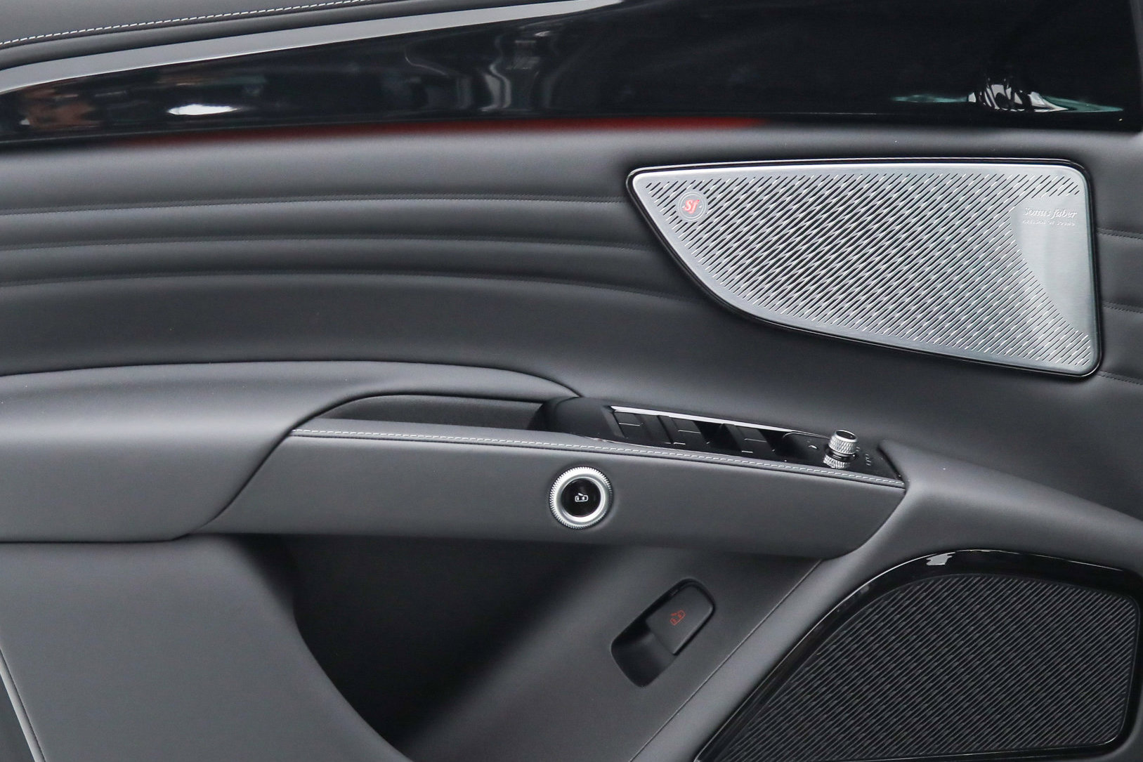 New 2025 Maserati Grecale Modena image 11