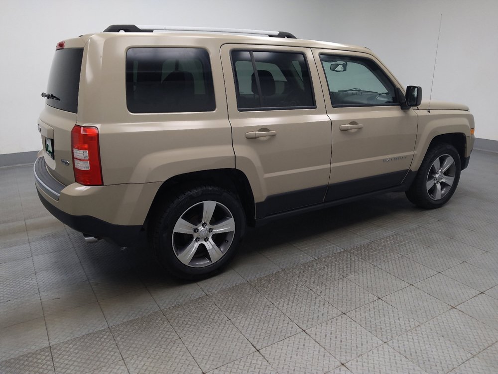 Used 2017 Jeep Patriot High Altitude FWD image 10