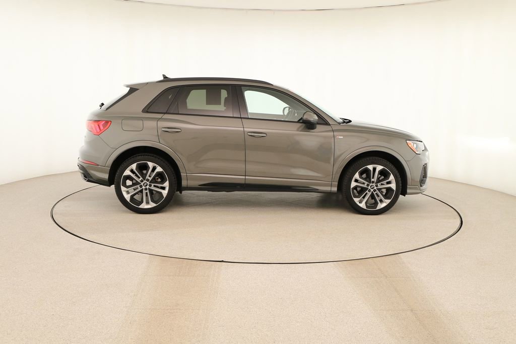 Used 2021 Audi Q3 2.0T Premium w/ Convenience Package image 8