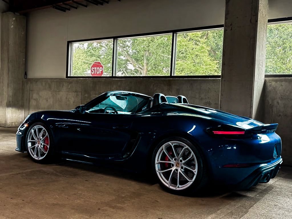 Used 2022 Porsche 718 Boxster Spyder RWD image 4