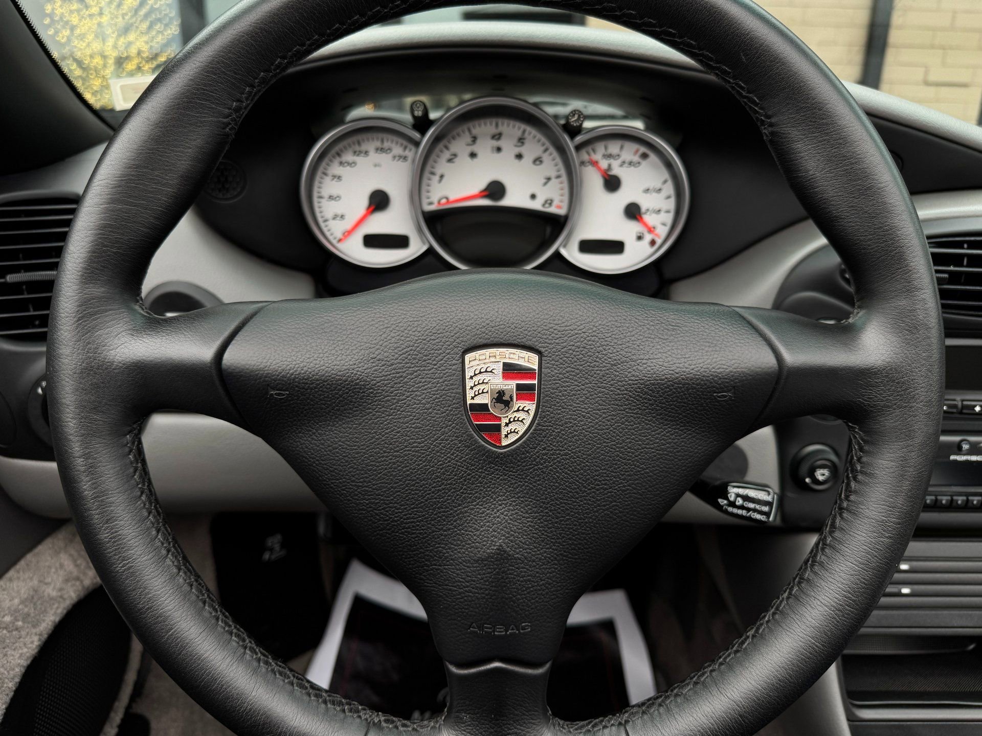 Used 2001 Porsche Boxster S image 35