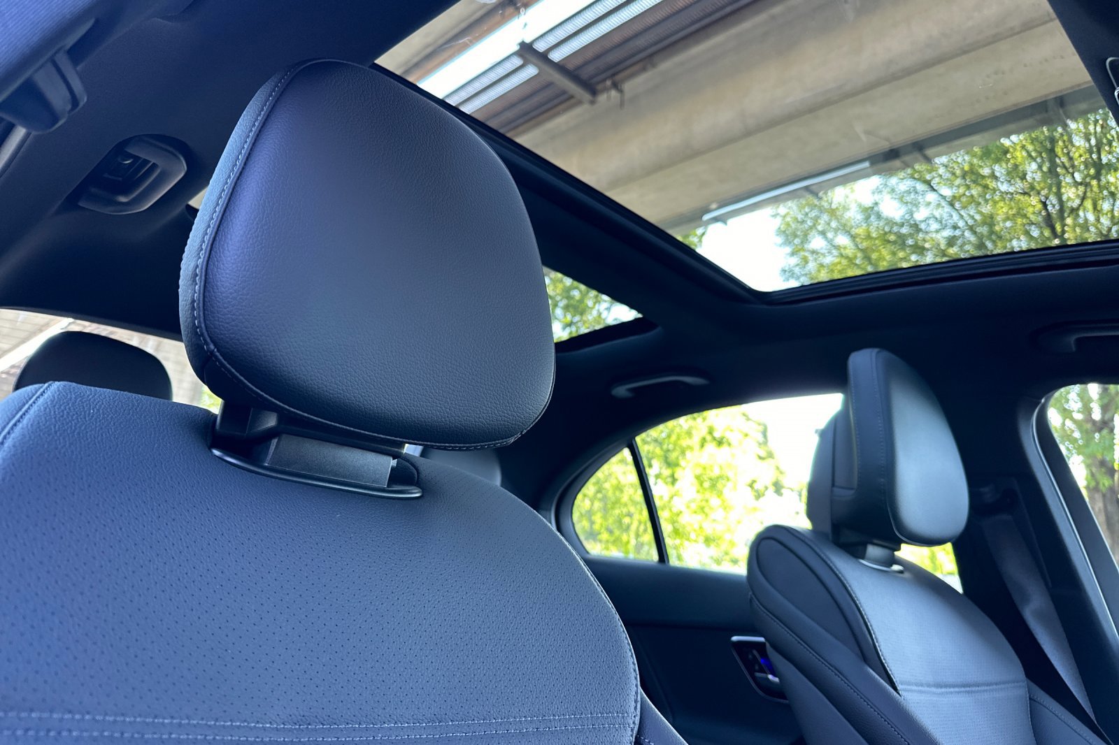 New 2025 Mercedes-Benz C 300 Sedan image 11