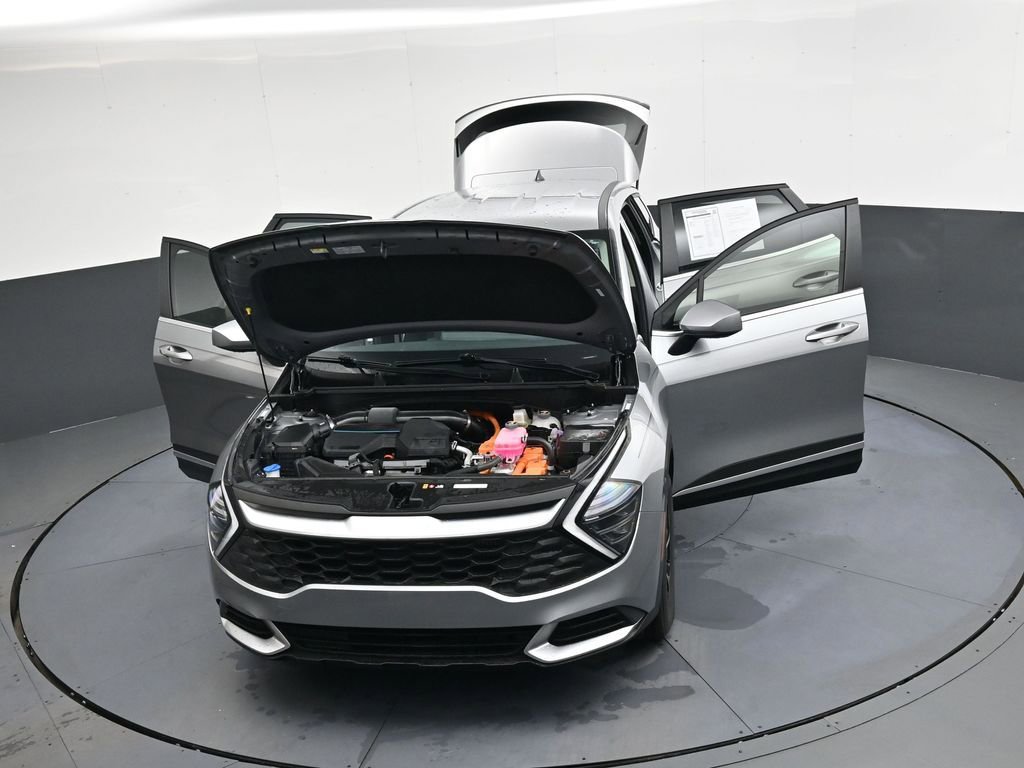 Used 2024 Kia Sportage LX image 45