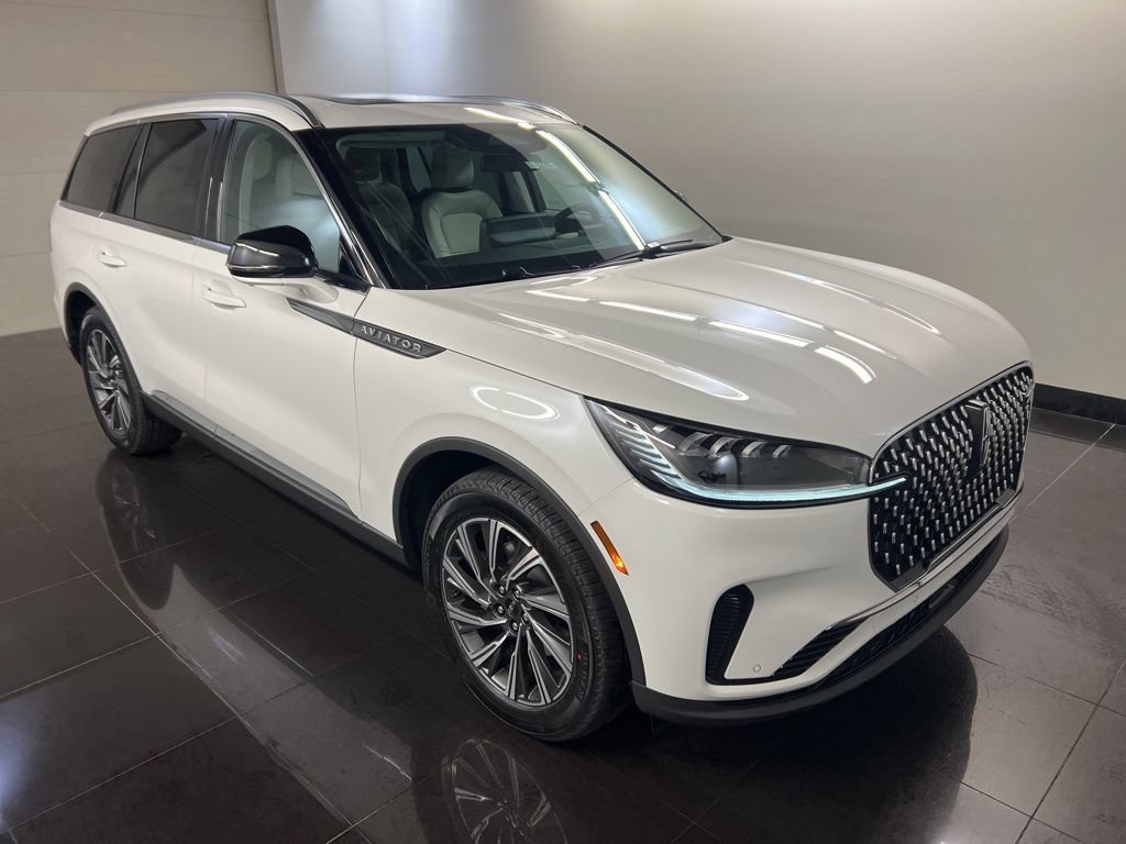 New 2026 Lincoln Aviator AWD