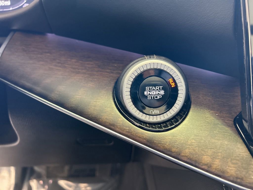 Used 2024 Jeep Grand Wagoneer L 4WD image 64