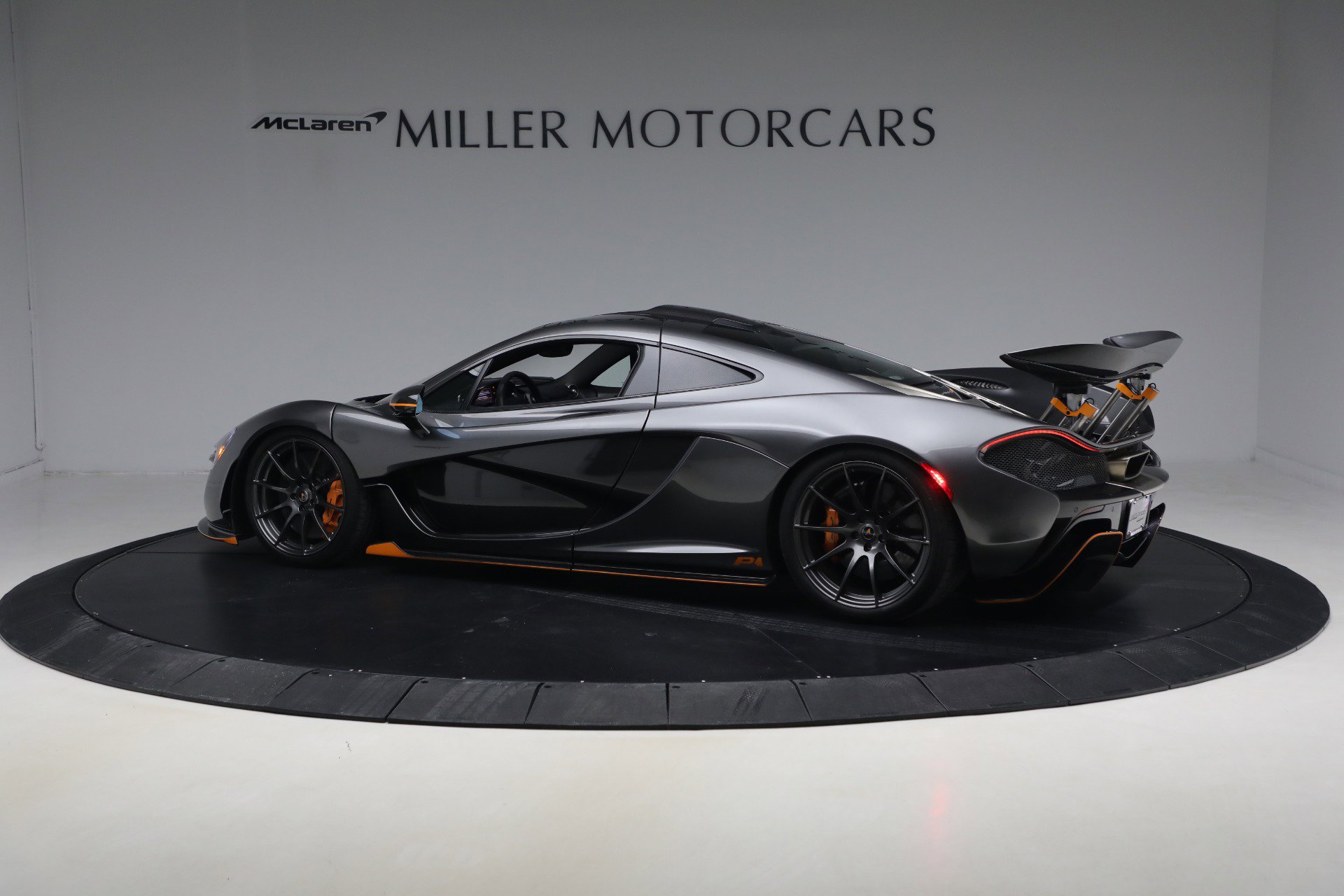 Used 2014 McLaren P1 image 4