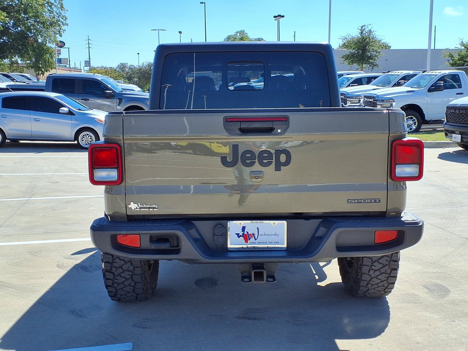 Used 2020 Jeep Gladiator Sport w/ Quick Order Package 24S AWD/4WD image 7
