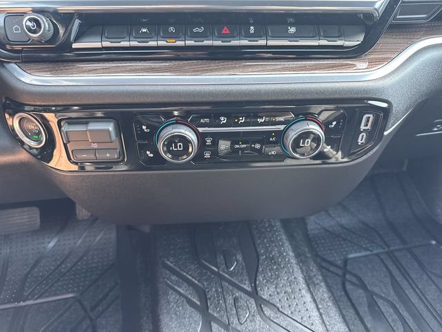 Used 2026 Chevrolet Silverado 1500 RST w/ RST Select Package AWD/4WD image 18