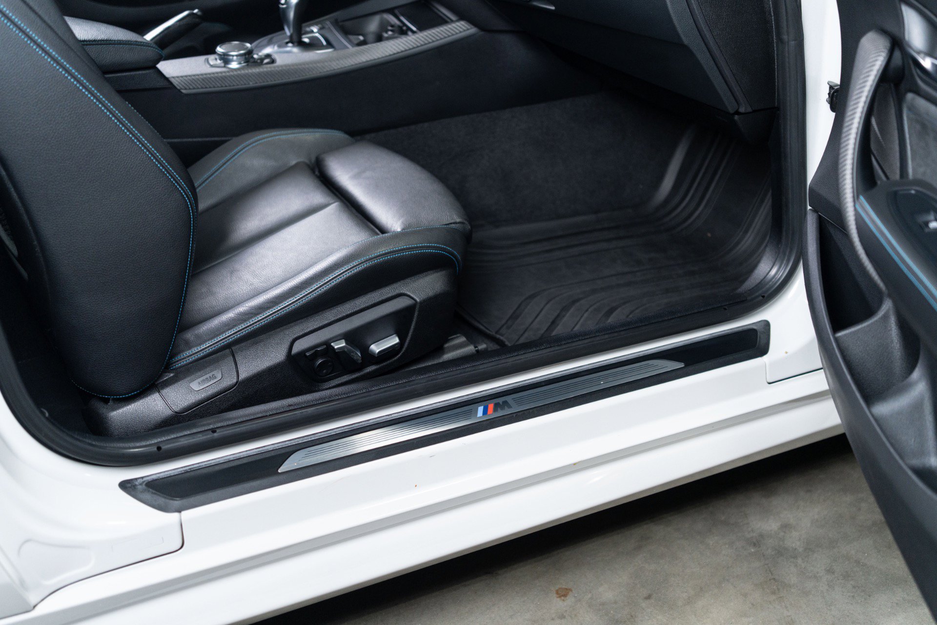 Used 2016 BMW M2 RWD image 45