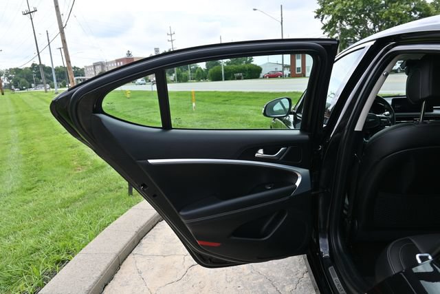 Used 2024 Genesis G70 2.5T AWD/4WD image 23
