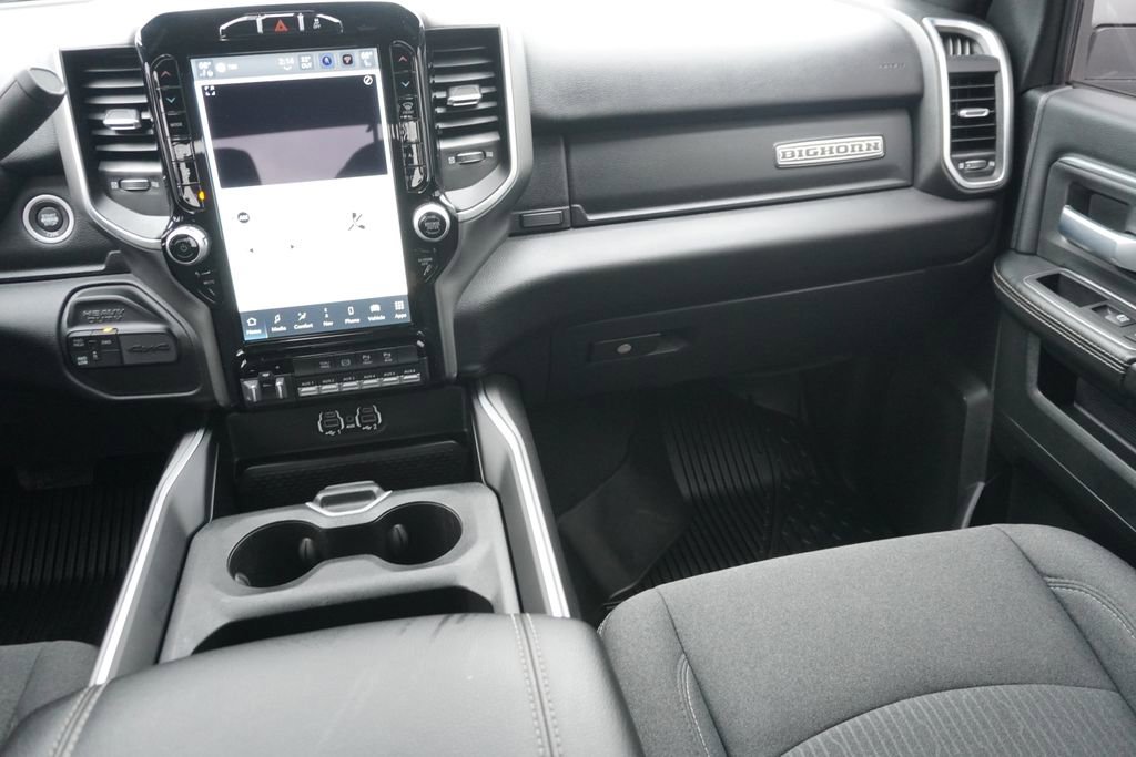 Used 2024 RAM 3500 Big Horn w/ Night Edition image 31