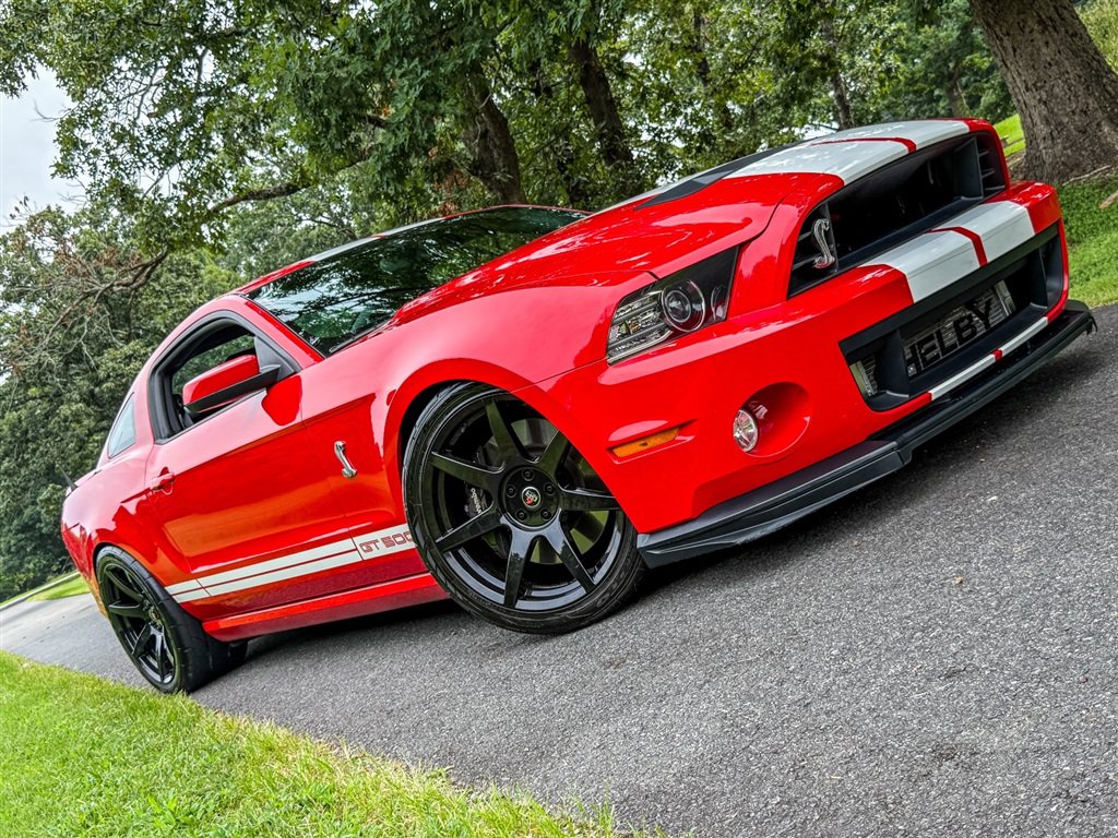 Used 2014 Ford Mustang Shelby GT500 w/ Equipment Group 821A RWD image 29