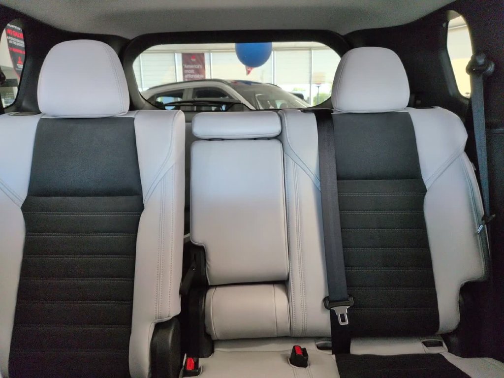 New 2026 Mitsubishi Outlander SE AWD/4WD image 28