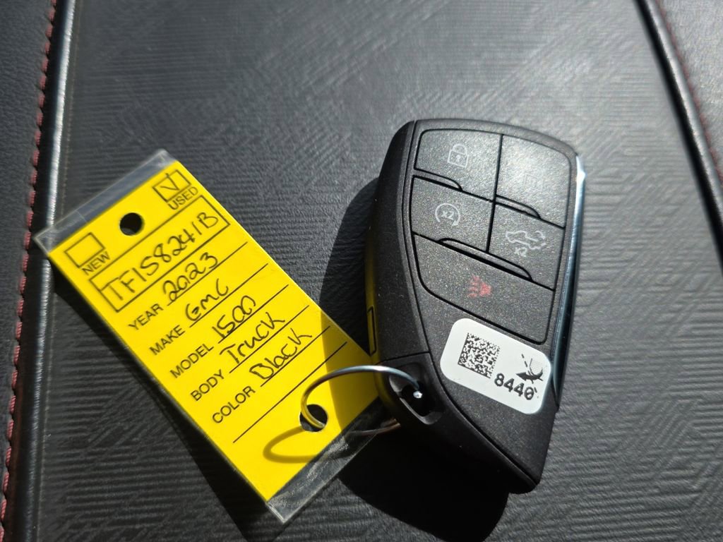 Used 2023 GMC Sierra 1500 AT4X w/ AT4X AEV Edition image 22