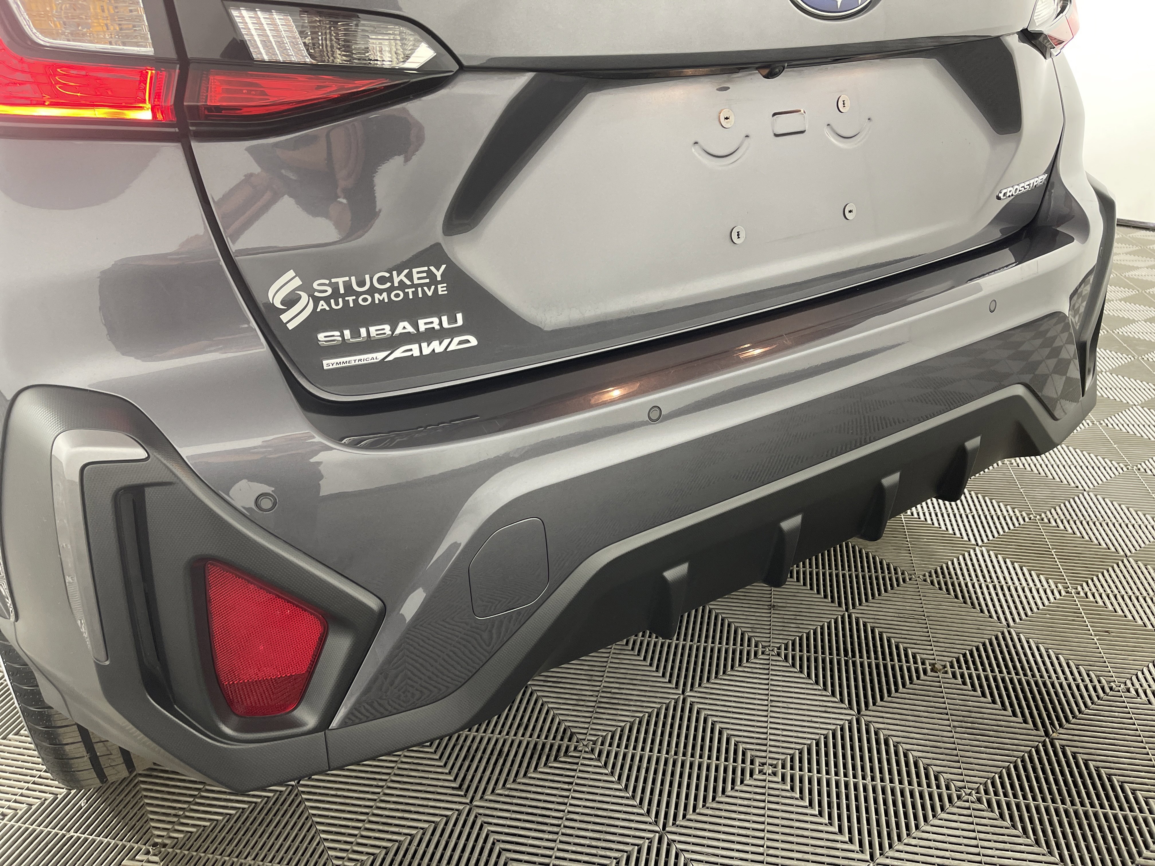 Used 2024 Subaru Crosstrek 2.5i Limited w/ Crosstrek Mirror Package image 6