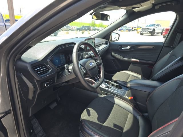 Used 2025 Ford Escape ST-Line AWD/4WD image 10