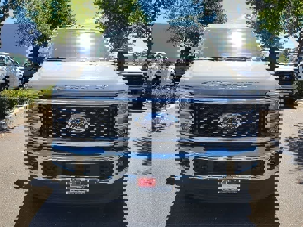 New 2025 Ford F350 Lariat image 9