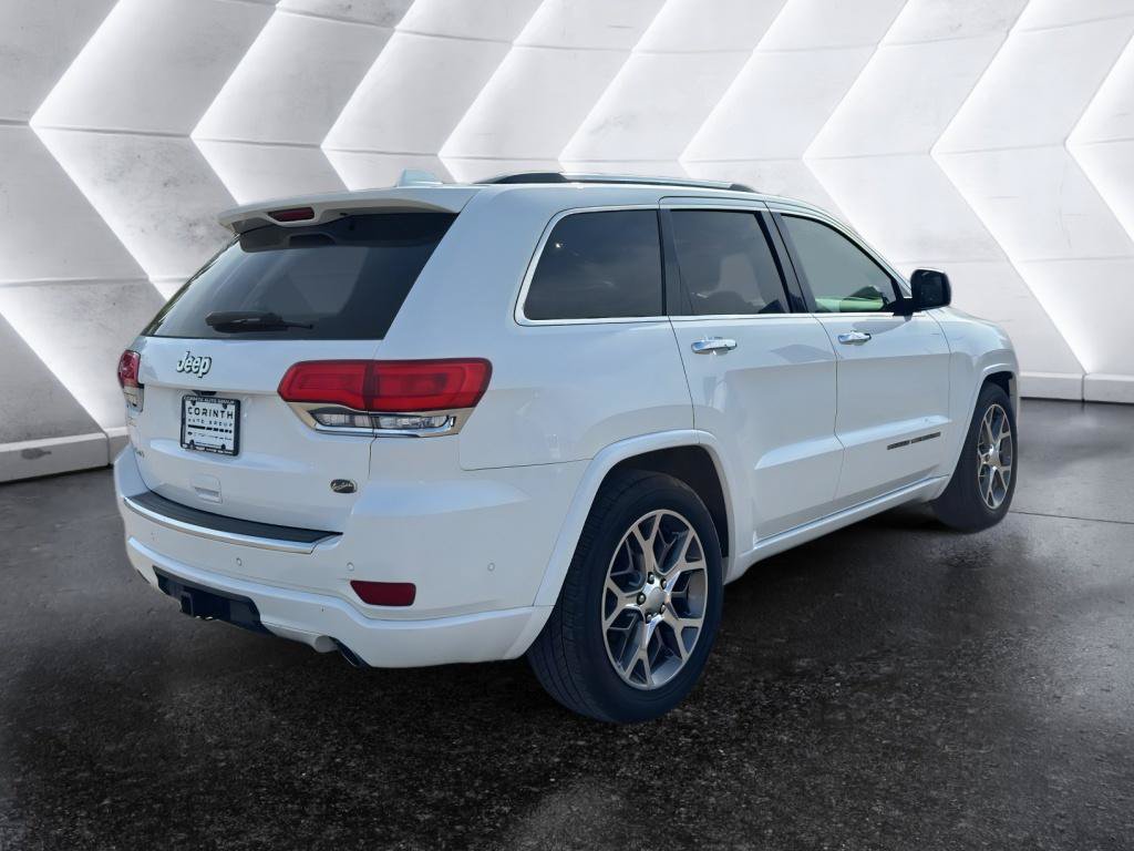 Used 2020 Jeep Grand Cherokee Overland AWD/4WD image 7