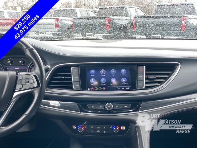 Certified 2022 Buick Enclave Essence w/ Experience Buick Package image 17