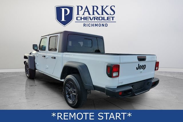 Used 2025 Jeep Gladiator Sport image 6
