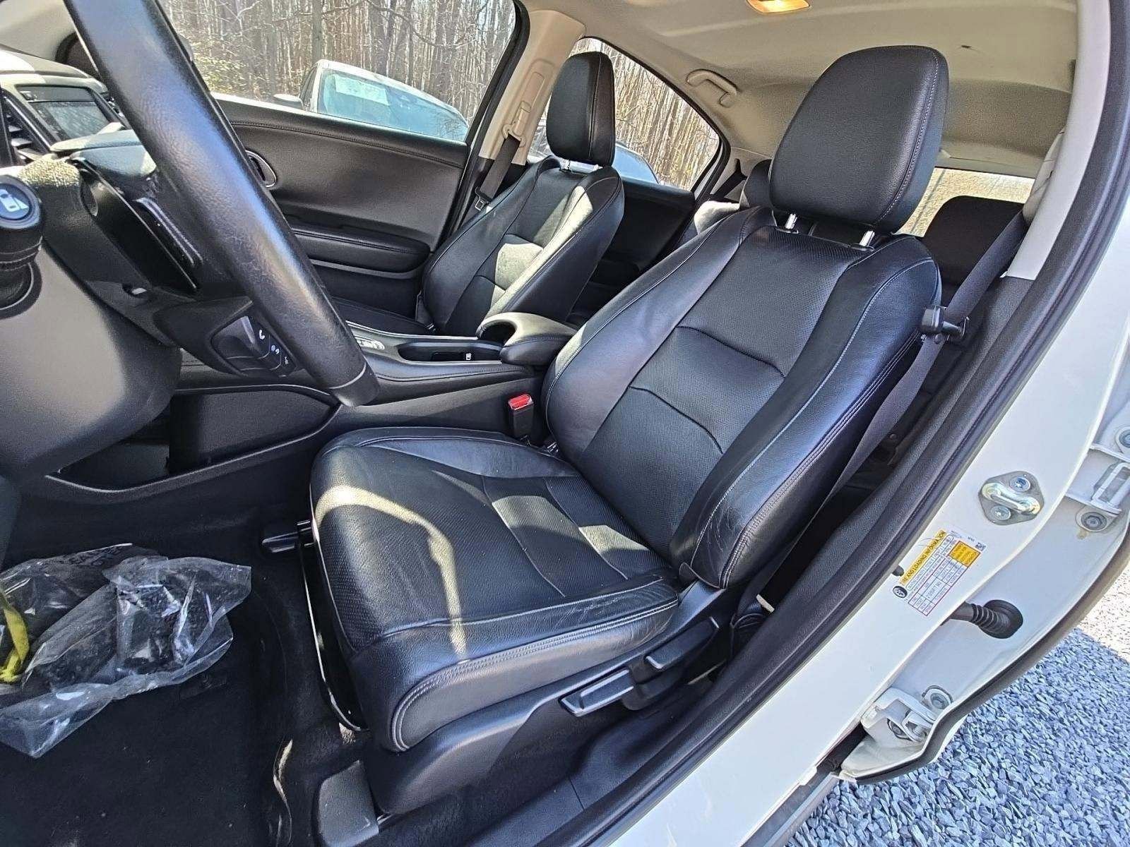 Used 2019 Honda HR-V EX-L image 6