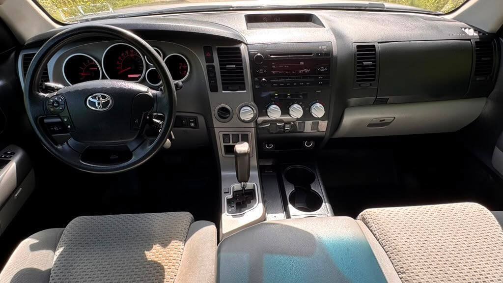 Used 2012 Toyota Tundra 4x4 Double Cab w/ SR5 Pkg image 17