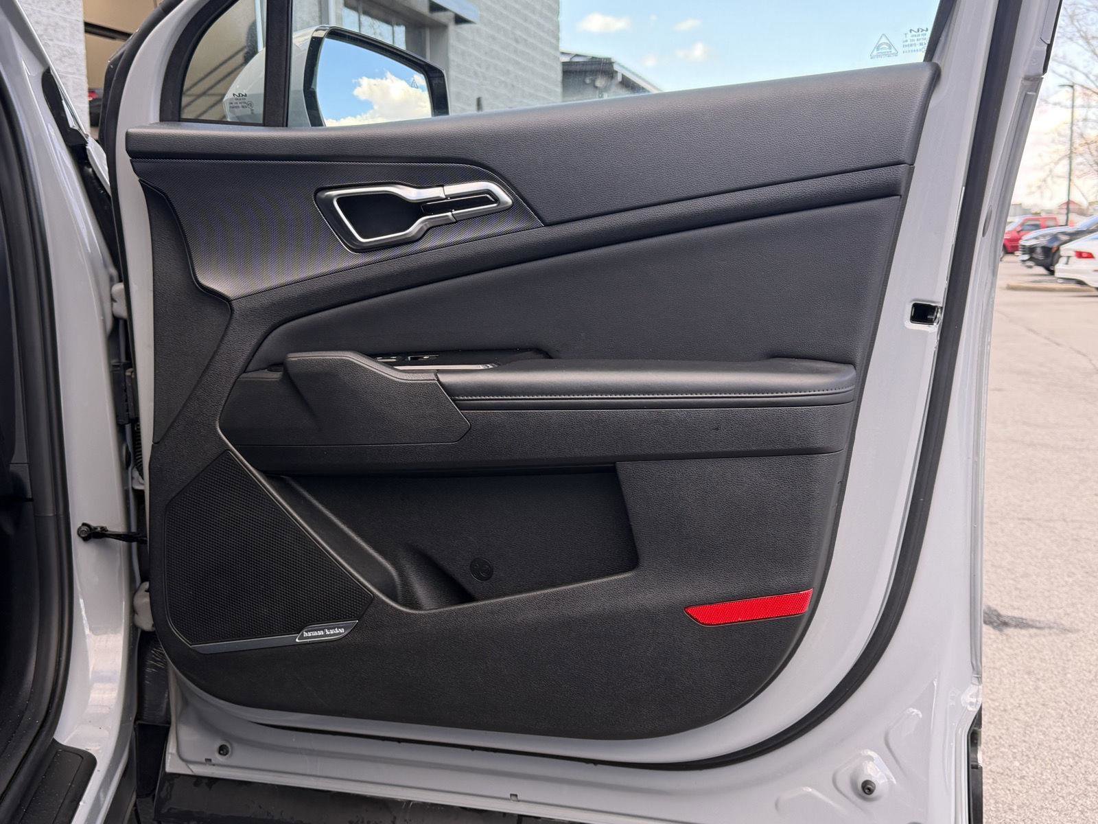 Used 2023 Kia Sportage SX image 58