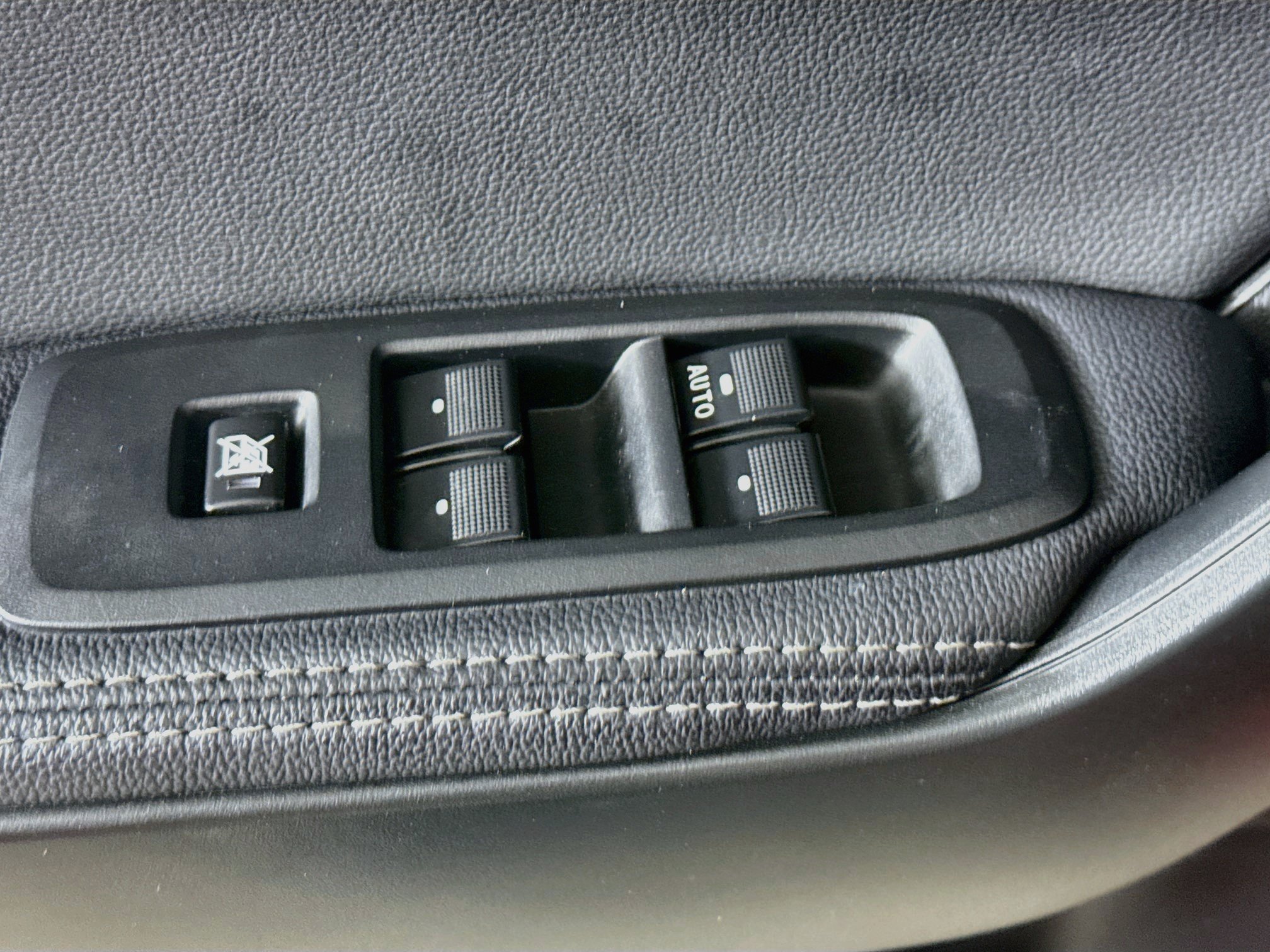 Used 2021 Ford Ranger Lariat w/ Tremor Off-Road Package AWD/4WD image 21