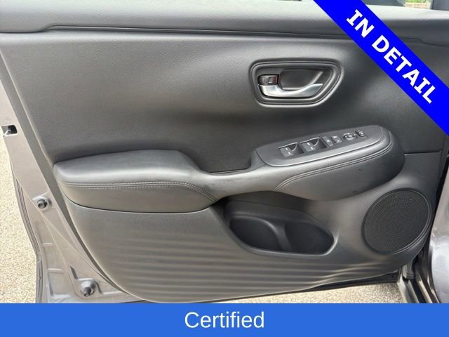 Certified 2025 Honda HR-V LX image 18