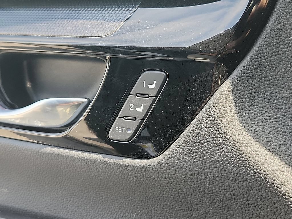 Used 2026 Honda CR-V Sport Touring image 19