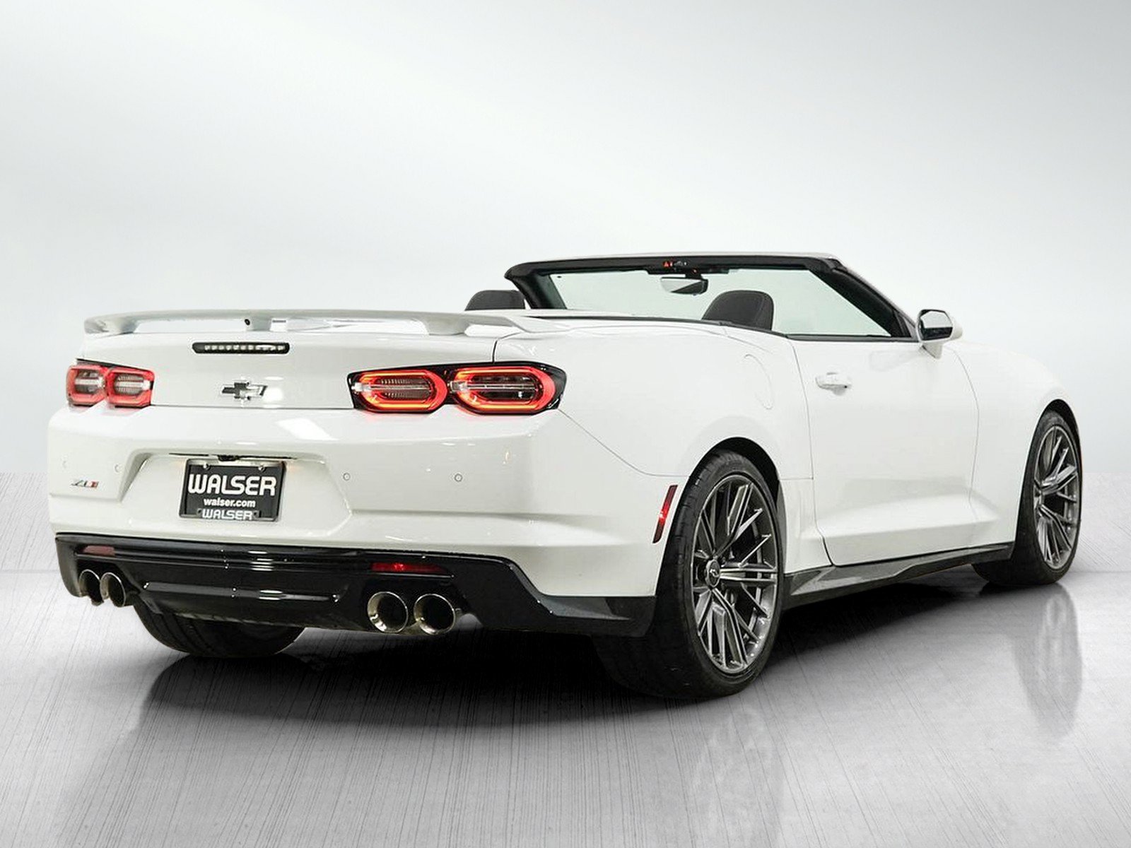 Used 2023 Chevrolet Camaro ZL1 RWD image 5