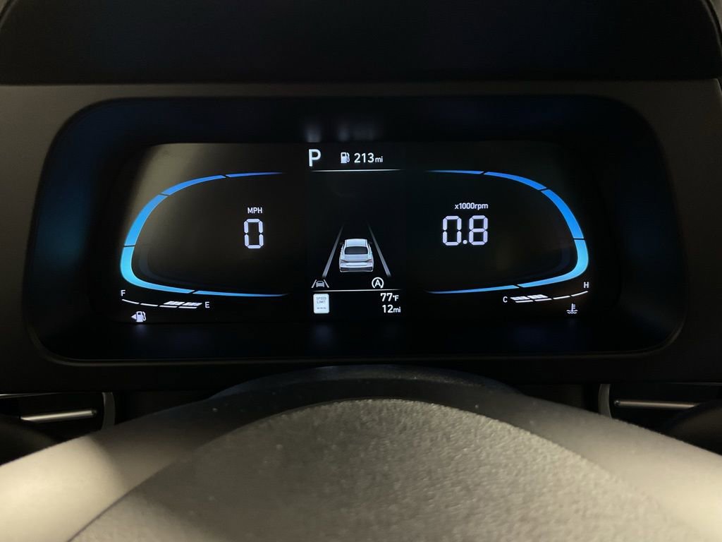 New 2025 Hyundai Elantra SE image 26