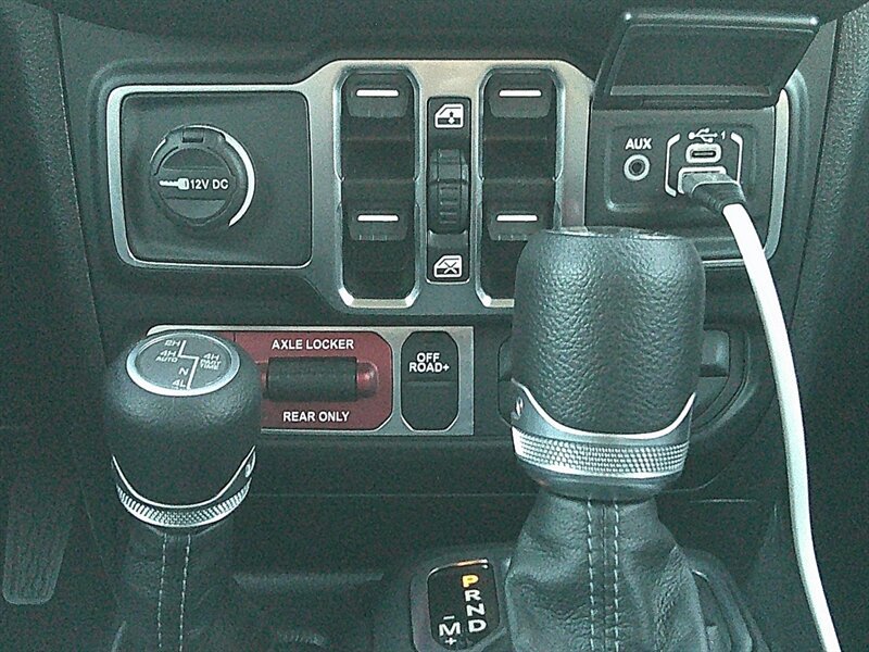 Used 2025 Jeep Wrangler Unlimited Sport S 4xe AWD/4WD image 24