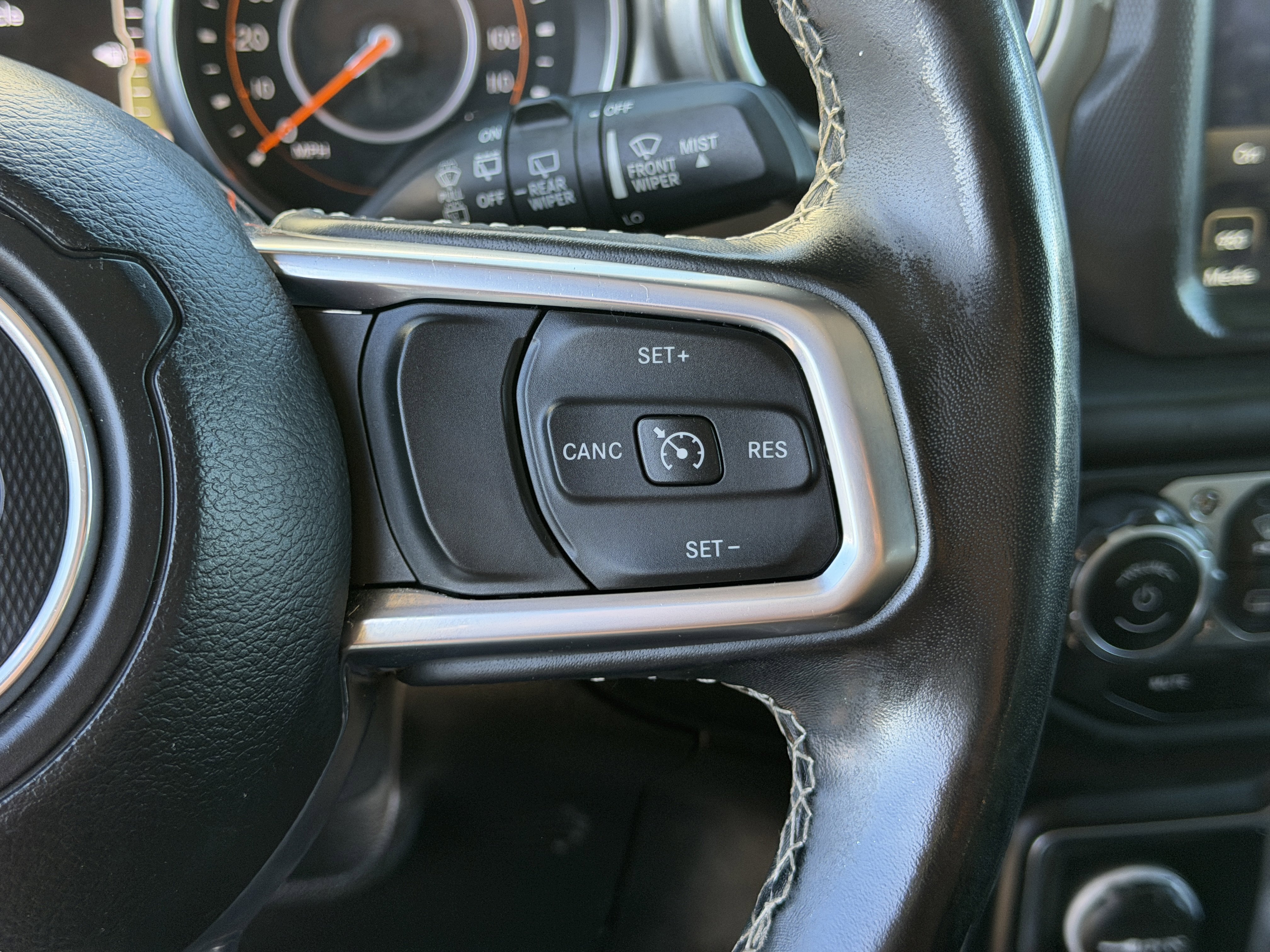 Certified 2020 Jeep Wrangler Unlimited Sahara image 21