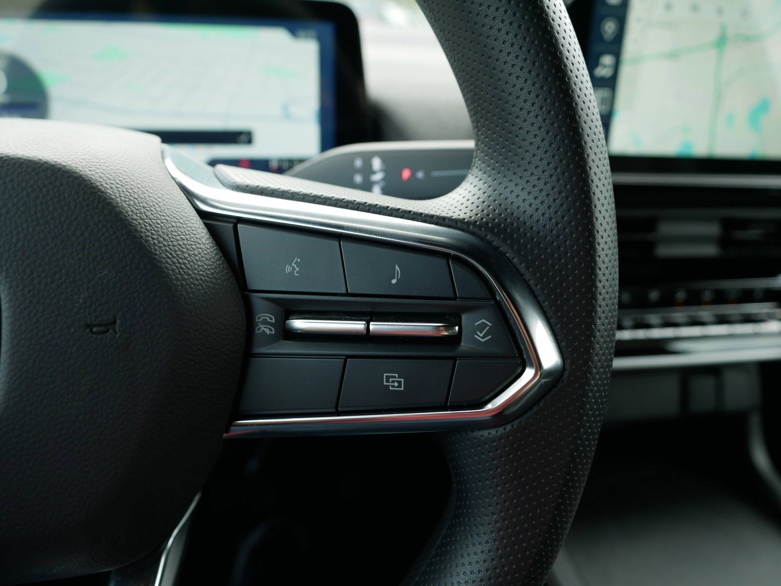 New 2026 Honda Prologue EX image 13