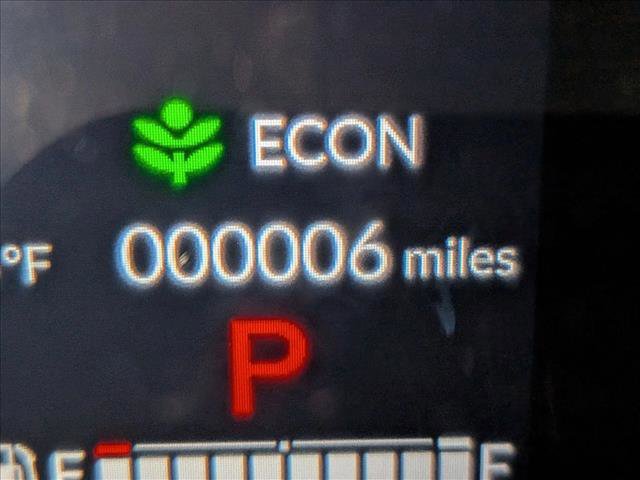 New 2026 Honda HR-V LX image 10