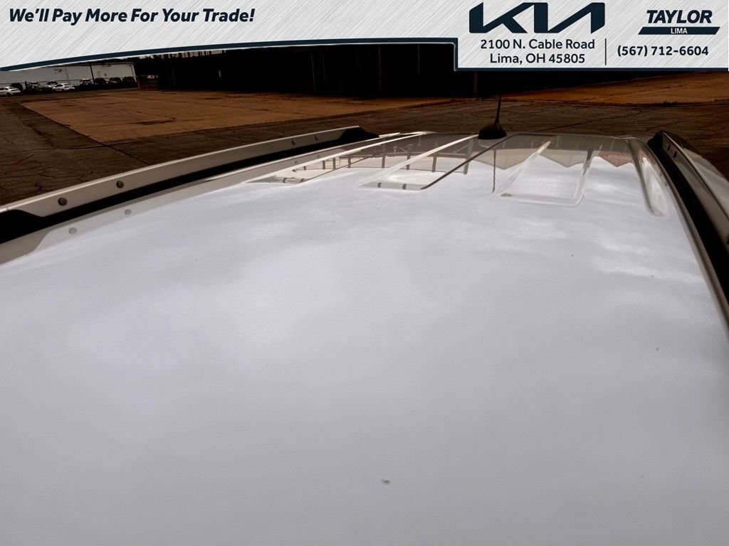 Used 2025 Chevrolet TrailBlazer LT AWD/4WD image 12
