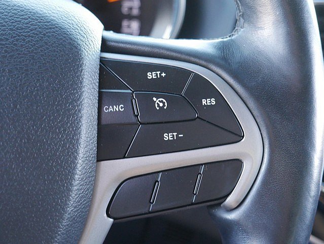 Used 2020 Jeep Grand Cherokee Limited image 31