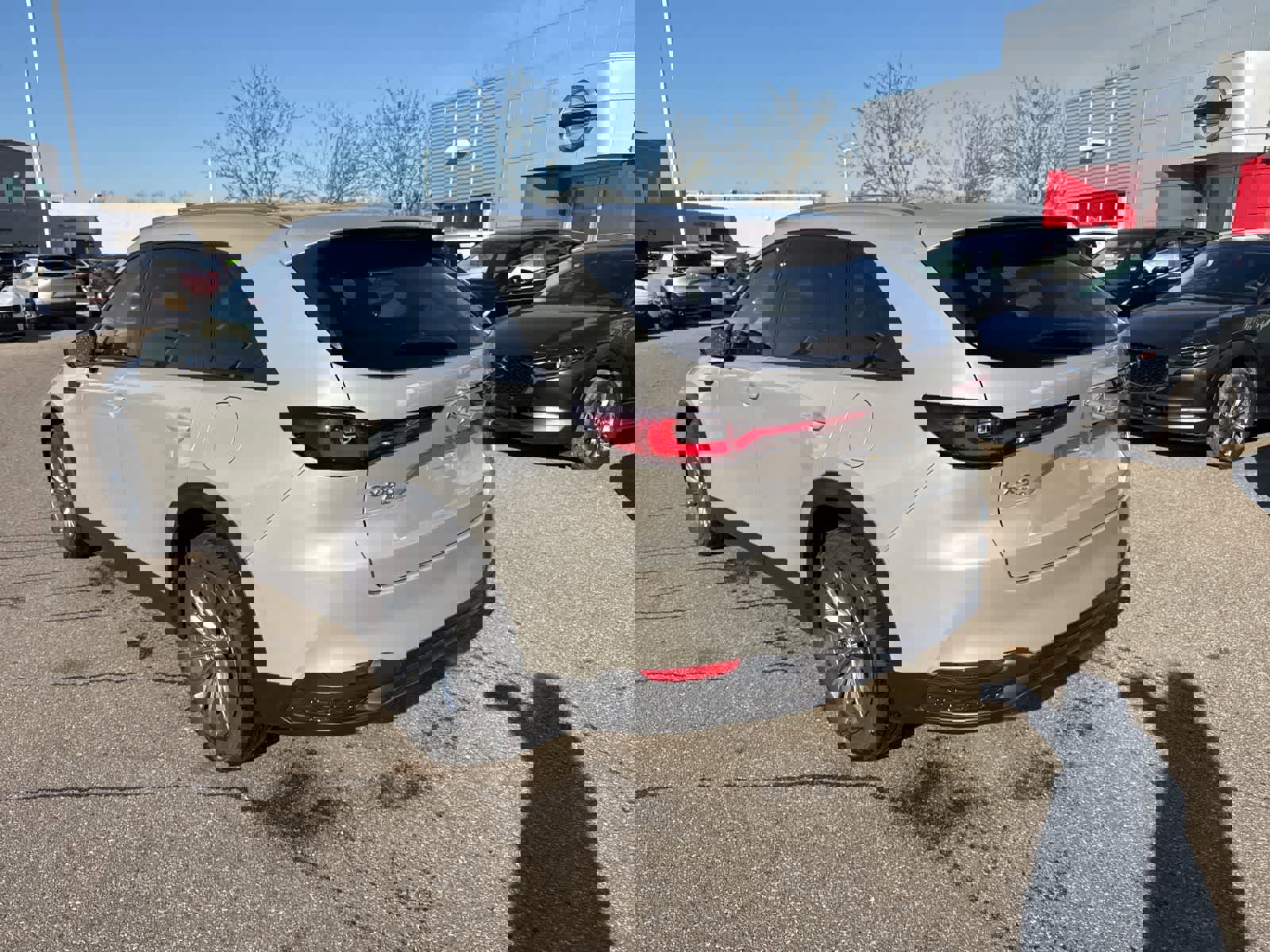 Used 2024 MAZDA CX-90 3.3 Turbo w/ Preferred Plus image 7