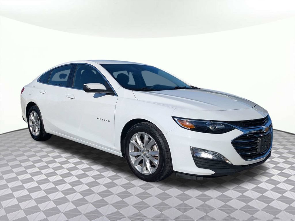 Used 2024 Chevrolet Malibu LT FWD image 1