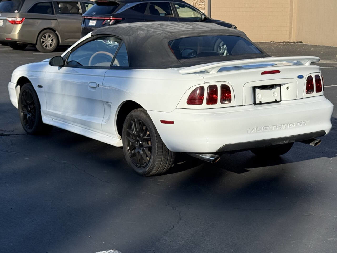 Used 1996 Ford Mustang GT RWD image 5