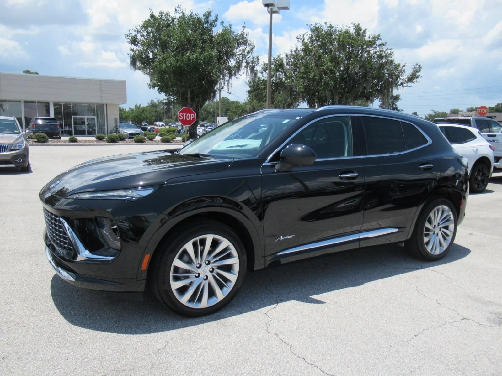New 2026 Buick Envision Avenir AWD/4WD image 4