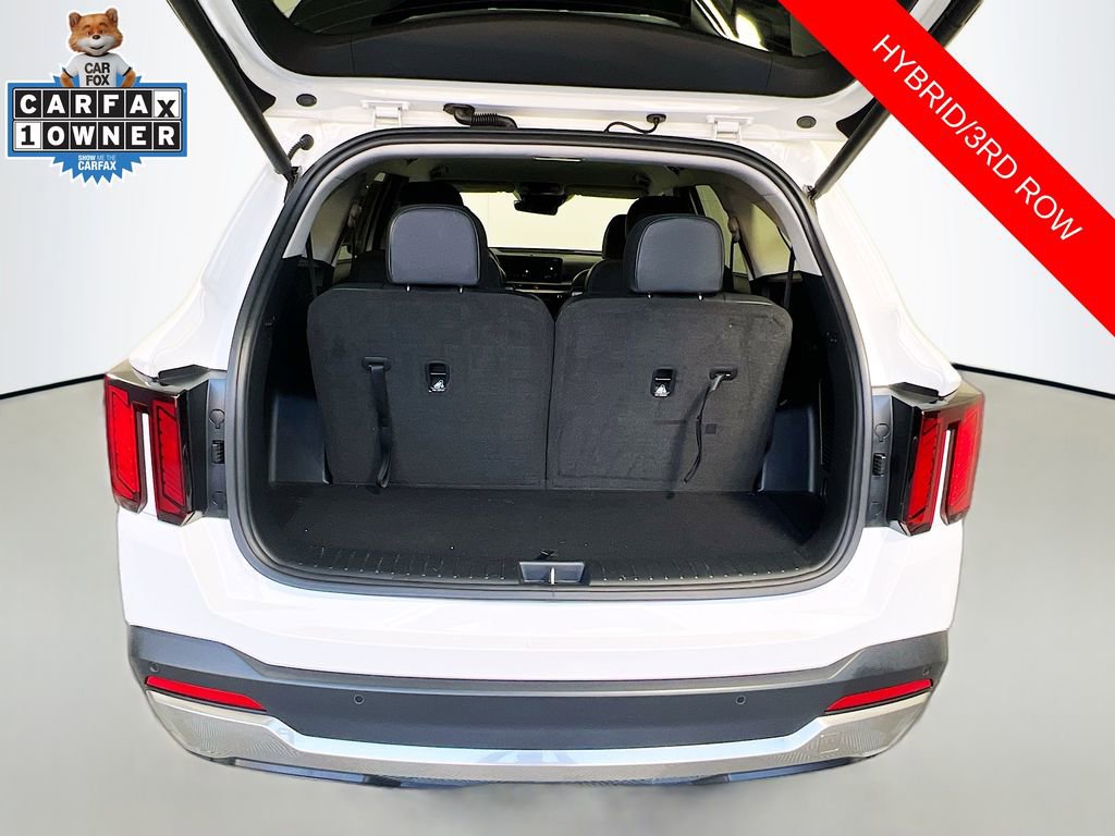 Certified 2025 Kia Sorento EX image 26