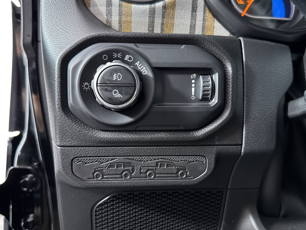 New 2026 Jeep Gladiator Sport AWD/4WD image 31